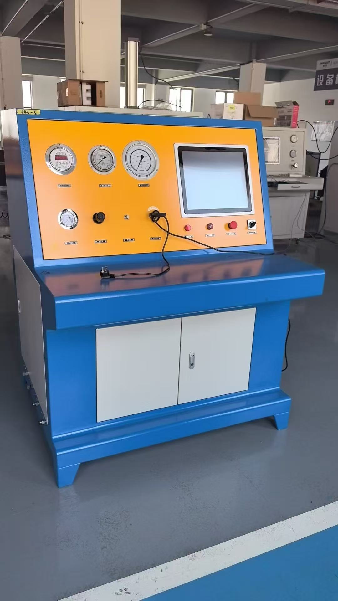 Hydrostatic Testing Machine